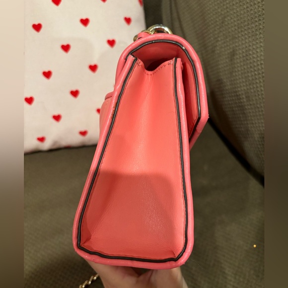 Michael kors cross body - Picture 2 of 6